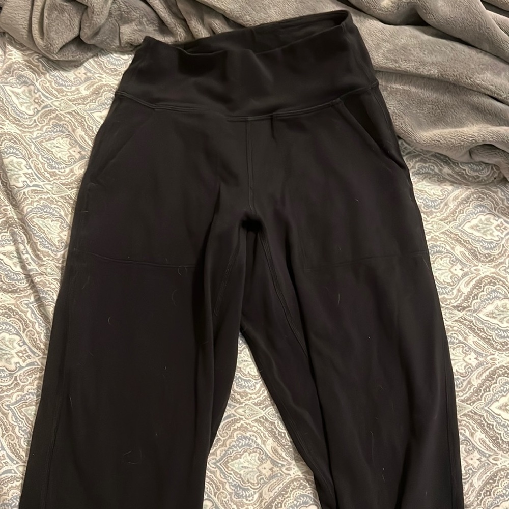 lululemon align cropped joggers